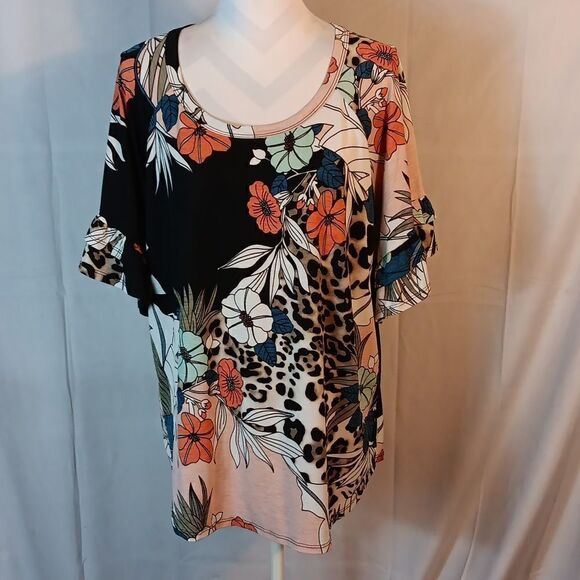 Lovely J Animal Print Floral Ruffle Sleeve Blouse - Picture 6 of 6